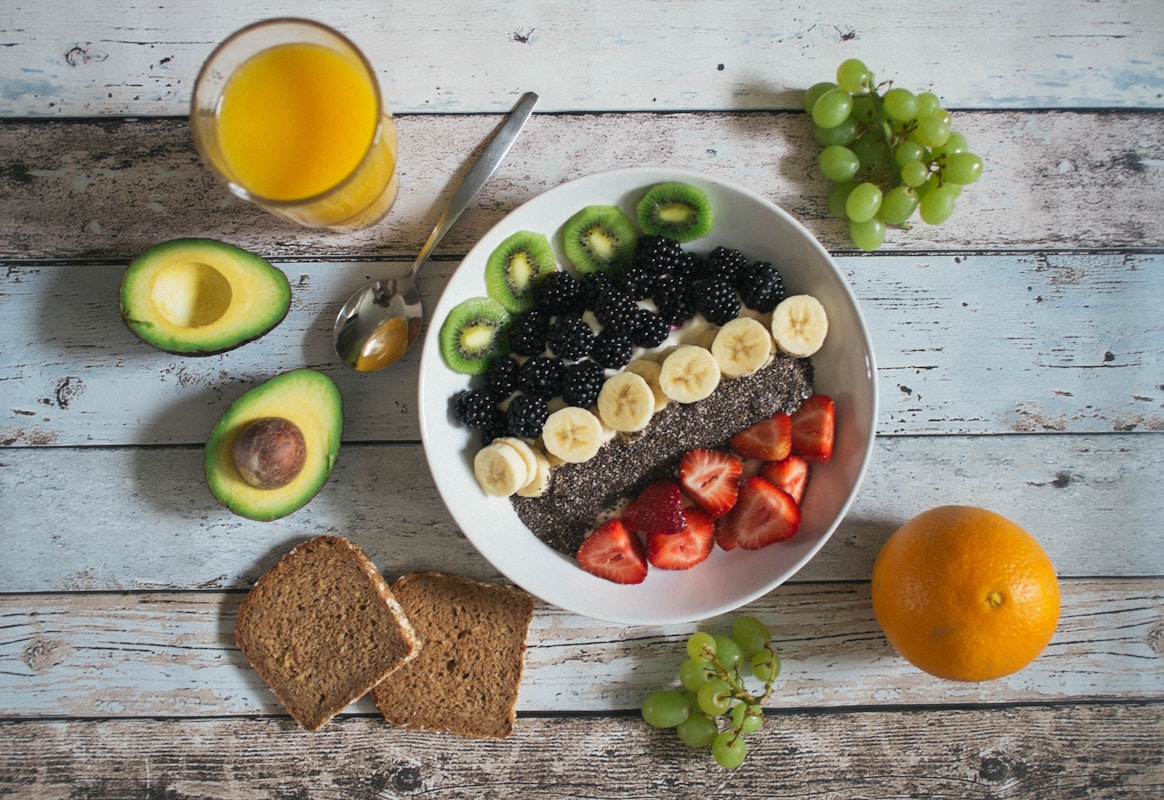 Practical meal composition strategies